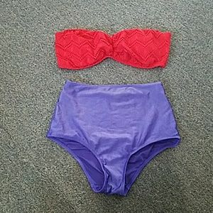 Swim suit (both top and bottom)